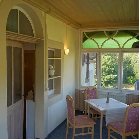 Felsenburg Ξενοδοχείο