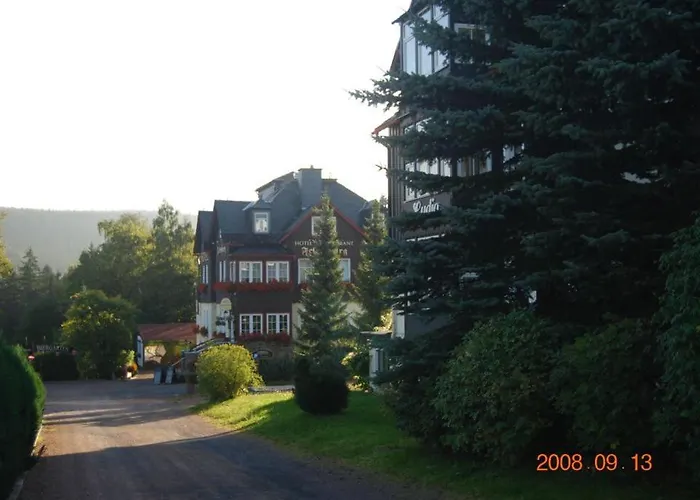 Felsenburg 3*